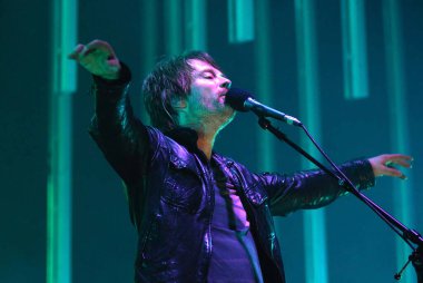 Rio de Janeiro, Brezilya, 20 Mart 2009.Vokalist Thom Yorke, Rio de Janeiro 'daki Apoteose Meydanı' nda konser sırasında