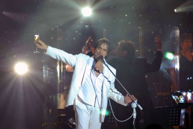 Rio de Janeiro, 14 Şubat 2011.Şarkıcı Roberto Carlos, Emoes em Alto Mar 'ın sunumu sırasında, Brezilya' nın Rio de Janeiro sahilindeki Costa Serena gemisinde.