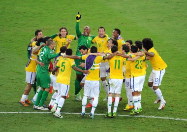 Rio de Janeiro, 1 Temmuz 2013. Brezilya ile İspanya arasında oynanan 2013 Konfederasyon Kupası finalinde Konfederasyon Kupası şampiyonu olan Brezilya futbol takımı Maracana 'da mücadele etti..