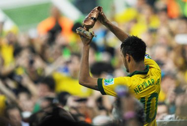 Rio de Janeiro, 1 Temmuz 2013. Brezilyalı futbolcu Neymar, 2013 Konfederasyon Kupası finalinde İspanya 'ya karşı oynamıştır..