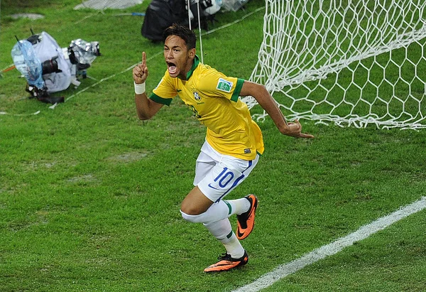 Rio Janeiro Julho 2013 Futebolista Brasileiro Neymar Comemorando Seu Gol — Fotografia de Stock