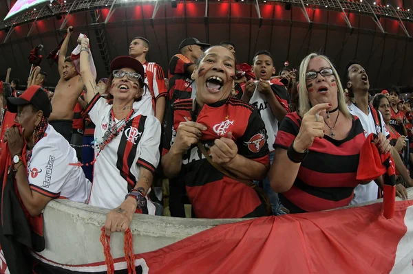 Rio Janeiro Brazilia Decembrie 2017 Fanii Flamengo Aplaudă Timpul Jocului — Fotografie, imagine de stoc