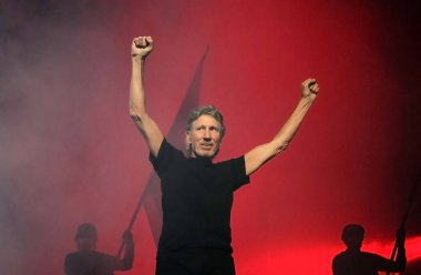 Rio de Janeiro, 23 Haziran 2006.Şarkıcı Roger Waters, Brezilya 'nın Rio de Janeiro kentindeki Engenhao Stadyumu' ndaki gösterisinde