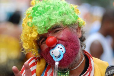 Rio de Janeiro, 5 Mart 2017. Keşifler, Brezilya 'nın Rio de Janeiro kentindeki sokak karnavalında Monobloco Geçidi sırasında.