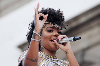 Rio de Janeiro, Brezilya, 5 Mart 2019.Şarkıcı Ludimilla Rio de Janeiro şehir merkezinde Fervo da Lud karnaval bloğunun sunumu sırasında.