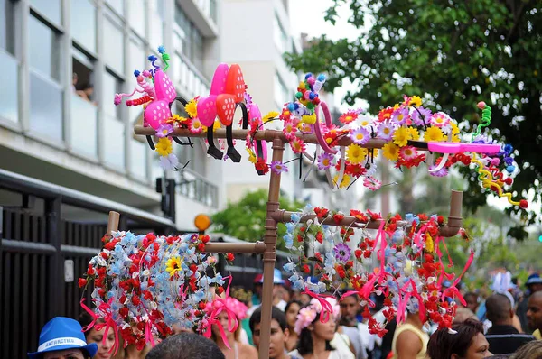 리우데자네이루 2015 신도들은 브라질 리오데자네이로 축제인 파나에 아모르 행렬중에 — 스톡 사진