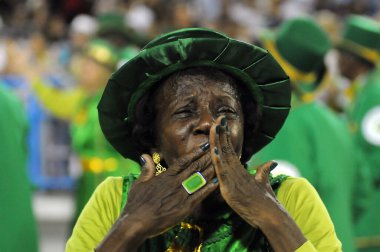 Rio de Janeiro, 26 Şubat 2017. Brezilya 'nın Rio de Janeiro kentindeki Sambodromo şehrindeki dünyanın en büyük karnavalı kabul edilen Rio de Janeiro Karnavalı sırasında Samba Okulları Geçidi