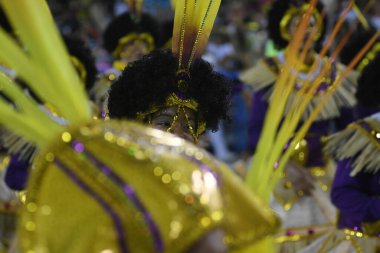 Rio de Janeiro, 9 Şubat 2018. Brezilya 'nın Rio de Janeiro kentindeki Sambodromo şehrindeki dünyanın en büyük karnavalı kabul edilen Rio de Janeiro Karnavalı sırasında Samba Okulları Geçidi.