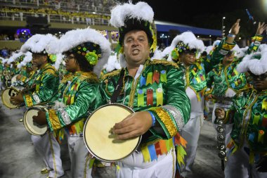 Rio de Janeiro, 9 Şubat 2018. Brezilya 'nın Rio de Janeiro kentindeki Sambodromo şehrindeki dünyanın en büyük karnavalı kabul edilen Rio de Janeiro Karnavalı sırasında Samba Okulları Geçidi.