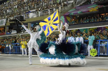 Rio de Janeiro, 9 Şubat 2018. Dünyanın en büyük karnavalı olarak kabul edilen Rio de Janeiro Karnavalı sırasında Sambdromo 'daki Özel Grup Samba Okulları Geçidi..