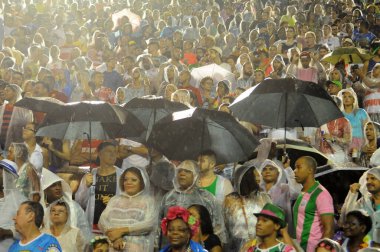 Rio de Janeiro, 26 Şubat 2017. Brezilya 'nın Rio de Janeiro kentindeki Sambodromo şehrindeki dünyanın en büyük karnavalı kabul edilen Rio de Janeiro Karnavalı sırasında Samba Okulları Geçidi