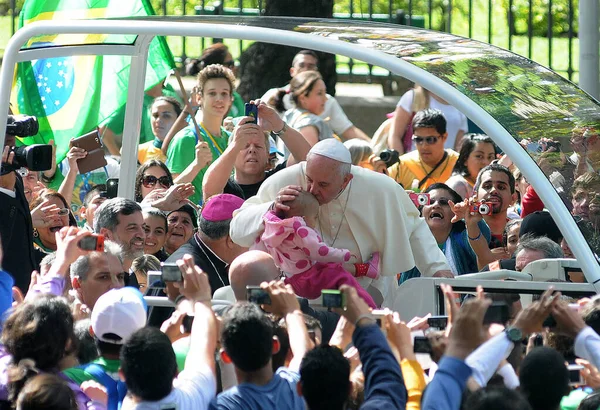 Rio Janeiro Července 2013 Papež Francisco Návštěvě Rio Janeiro Během — Stock fotografie