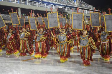 Rio de Janeiro, 23 Şubat 2020. Rio de Janeiro 'daki karnaval sırasında, Sambodromo' da, Rio de Janeiro şehrinde, dünyanın en büyük karnavalı olarak kabul edildi..