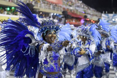 Rio de Janeiro, 23 Şubat 2020. Samba okulu Beija Flor 'ın geçit töreni, Rio de Janeiro' daki karnavalda, dünyanın en büyük karnavalında, Rio de Janeiro şehrindeki Sambdromo 'da.