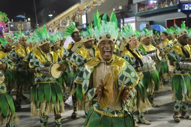 Rio de Janeiro, Brezilya, 21 Mart 2020. Samba Okulu Imperio Serrano Geçidi, Rio de Janeiro 'daki Sambodromo Karnavalı sırasında.