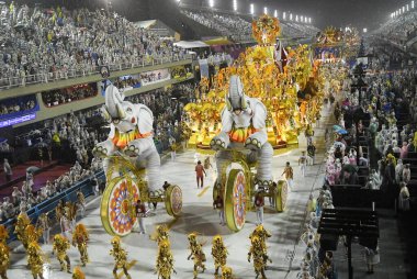 Rio de Janeiro, 29 Şubat 2020. Samba Okulu Akademisyenleri do Salgueiro 'nun geçit töreni, Rio de Janeiro' daki karnavalda, dünyanın en büyük karnavalında, Rio de Janeiro şehrinde,.