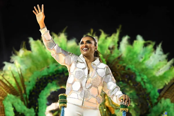 Rio de Janeiro, Brezilya, 21 Mart 2020. Kadın futbolcu Marta, Belford Roxo 'daki Inocentes Samba Okulu' nun geçit töreni sırasında, Rio de Janeiro şehrindeki Sambdromo Karnavalı sırasında,.