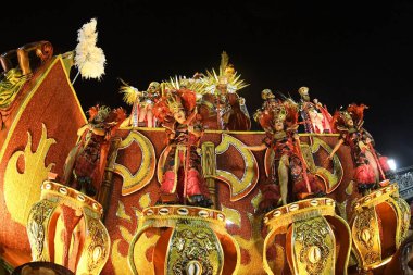 Rio de Janeiro, Brezilya, 22 Mart 2020. Samba Okul Unidos do Porto da Pedra Geçidi, Rio de Janeiro 'daki Sambodromo Karnavalı sırasında.