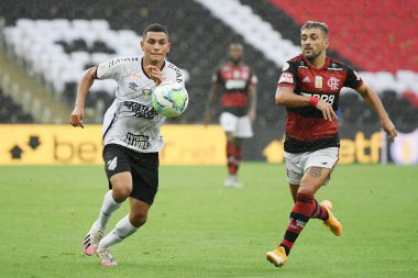 Rio de Janeiro, Brezilya, 4 Ekim 2020. Flamengo takımından futbolcu De Arrascaeta, Maracan Stadyumu 'nda oynanan Brezilya Şampiyonası' nda Athletico-PR maçında.