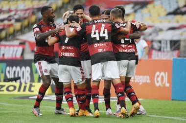 Rio de Janeiro, Brezilya, 4 Ekim 2020. Flamengo takımından futbolcu Pedro, Maracana Stadyumu 'nda oynanan Brezilya Şampiyonası' nda Athletico-PR maçında golünü kutluyor..
