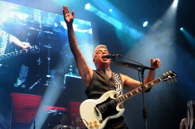 Rio de Janeiro, 30 Temmuz 2009.Singer ve gitarist Lulu Santos, Rio de Janeiro 'daki HSBC Arena' da bir gösteri sırasında.