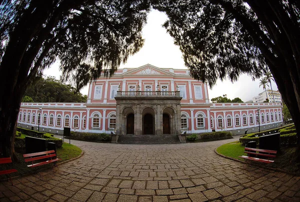 ブラジル ペトロポリス2011年4月29日リオデジャネイロ州ペトロポリス市の歴史的中心部に位置する帝国博物館 — ストック写真