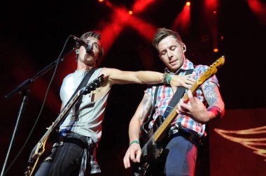 Rio de Janeiro, Brezilya, 29 Eylül 2012.Singer ve gitarist Tom Fletcher ve Mc Fly grubundan Danny Jones Rio de Janeiro 'daki Z Festivali' nde bir gösteri sırasında.