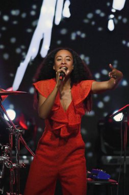Rio de Janeiro, Brezilya, 8 Haziran 2019. İngiliz şarkıcı Corinne Bailey Rae, Rio Montreux Caz Festivali sırasında Rio de Janeiro 'da sahne aldı..