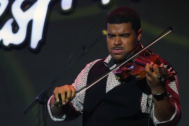 Rio de Janeiro, Brezilya, 7 Haziran 2019. Rio de Janeiro 'daki Pier Mau' da düzenlenen Stanley Clarke Grubu Caz Festivali sırasında kemancı Evan Garr.