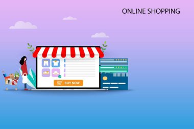 Çevrimiçi alışveriş kavramı, genç kadın pastel renkli yeni bir şapka sipariş etmek için ürün listesi, müşteri değerlendirmeleri ve eleştiriler içeren büyük bir dizüstü bilgisayarın yanında duruyor..