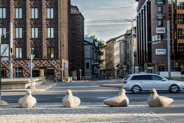 Tallin Estonia Julio 2018 Barreras Creativas Hormigón Calle Así Como — Foto de Stock