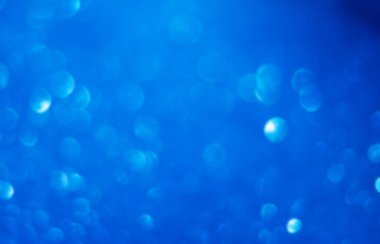 Soyut mavi bokeh ışık arkaplanı. Kristal etkisi. Odaklanmayın