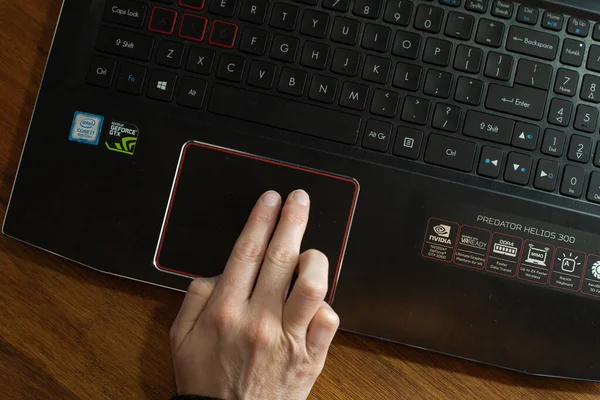 Women Using Mouse Pad Notebook Doing Home Office Searching — Stock Photo, Image