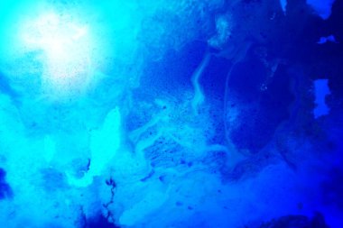 Mavi su dalgası güneşi Ink vintage tabakası arkaplanı kaplar