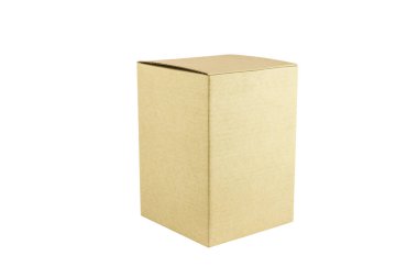 Karton kutu kırpma yolu ile beyaz arkaplanda izole