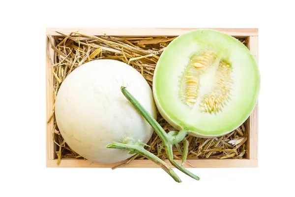 Gröna Cantaloupemelon Trä Låda Isolerad Vit Bakgrund — Stockfoto