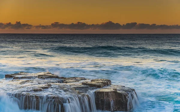 Capturando Amanecer Desde North Avoca Beach Costa Central Nsw Australia — Foto de Stock