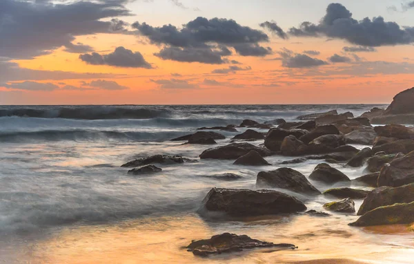Dawn Seascape Tomado Killcare Beach Killcare Costa Central Nsw Australia — Foto de Stock