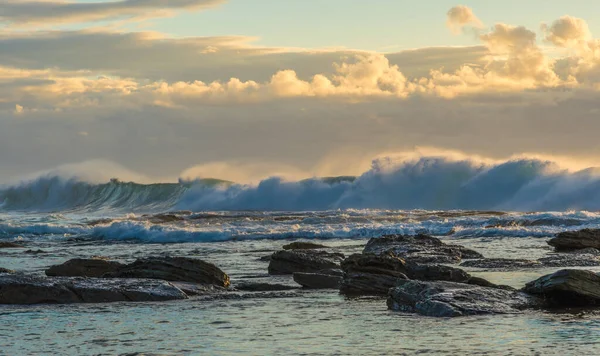 Sunrise Seascape Spoon Bay Wamberal Central Coast Nsw Austrália — Fotografia de Stock