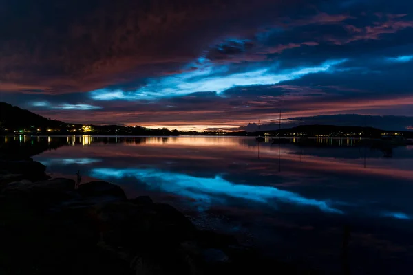 Reflexões Vibrantes Nuvem Break Dawn Tascott Koolewong Central Coast Nsw — Fotografia de Stock