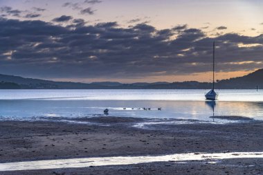 Gündoğumunu Koolewong rıhtımındaki Couche Park 'tan çekiyoruz..