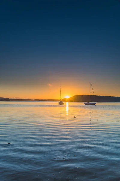 Zonsopkomst Boten Bij Koolewong Waterfront Aan Central Coast Nsw Australië — Stockfoto