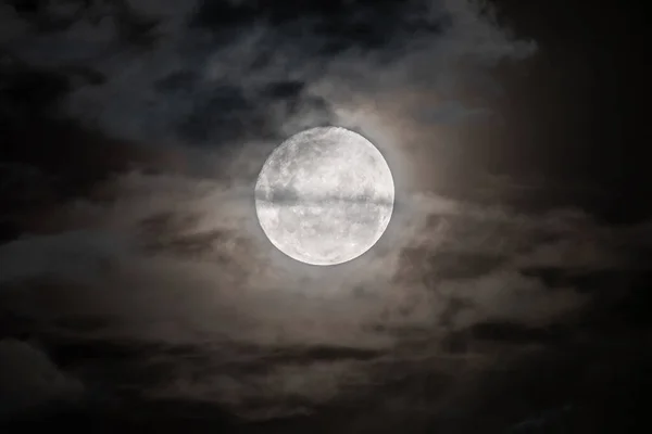 Glowing Full Moon Cloudy Sky Woy Woy Central Coast Nsw — Stock Photo, Image