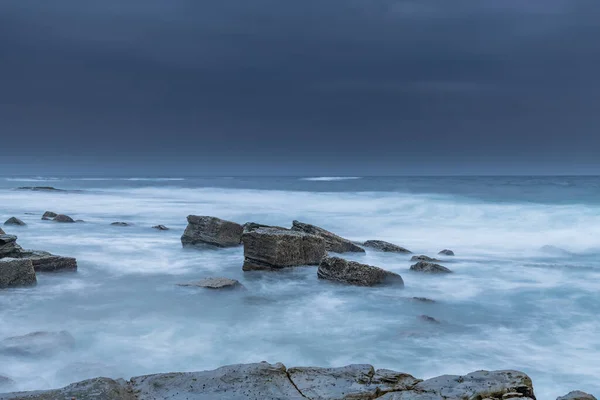 Cloudy Sunrise Seascape Forresters Beach Costa Central Nsw Australia — Foto de Stock