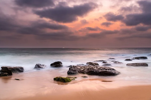 Smoky Summer Sunrise Clouds Killcare Beach Central Coast Nsw Australia — Zdjęcie stockowe