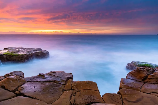 Capturando Amanecer Desde North Avoca Beach Costa Central Nsw Australia — Foto de Stock