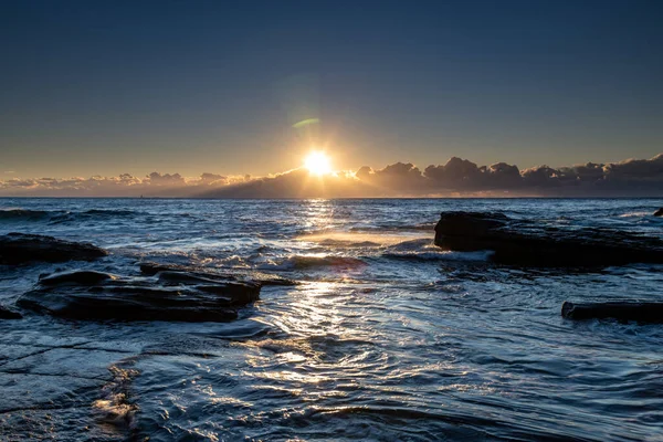 Przechwytywanie Wschodu Słońca Skillion Terrigal Central Coast Nsw Australia — Zdjęcie stockowe