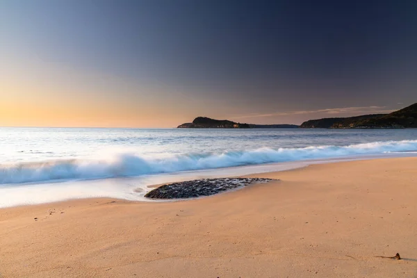 Cielo Limpido Alba North Pearl Beach Sulla Costa Centrale Nsw — Foto Stock