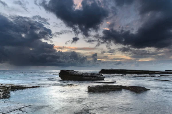 Capturando Amanecer Desde Skillion Terrigal Costa Central Nsw Australia — Foto de Stock