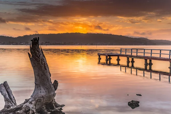 Capturando Amanecer Desde Woy Woy Waterfront Costa Central Nsw Australia — Foto de Stock